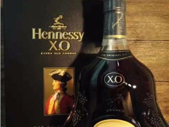荔湾回收洋酒 商家如何判定洋酒价值，揭秘广州旧货回收背后的逻辑